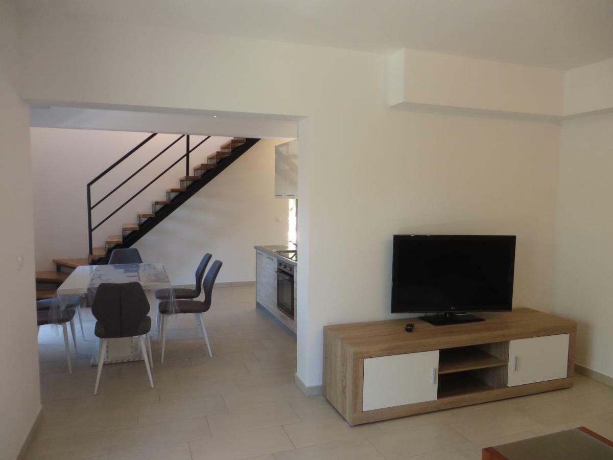 Luka Apartments Biograd Na Moru Zewnętrze zdjęcie
